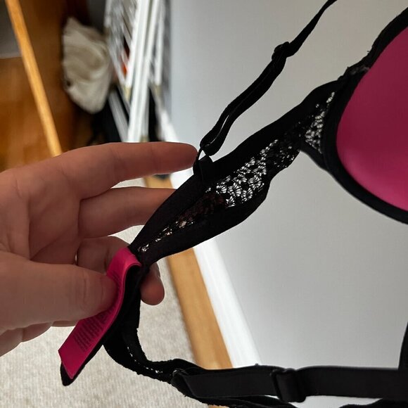 LA SENZA Remix pushup plunge bra Size 32B Black Lace Padded with Underwire - Picture 11 of 11